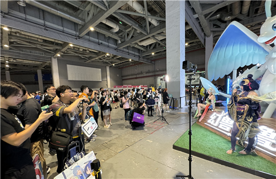 九游娱乐文化：动漫大展轮番上演助燃上海“二次元”经济活力(图2)