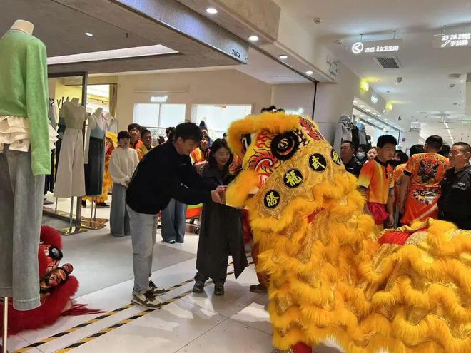 质领2025·先锋谈广州市诚大时装广场总经理连健文：“原创原产”打造十三行时尚新地标(图4)