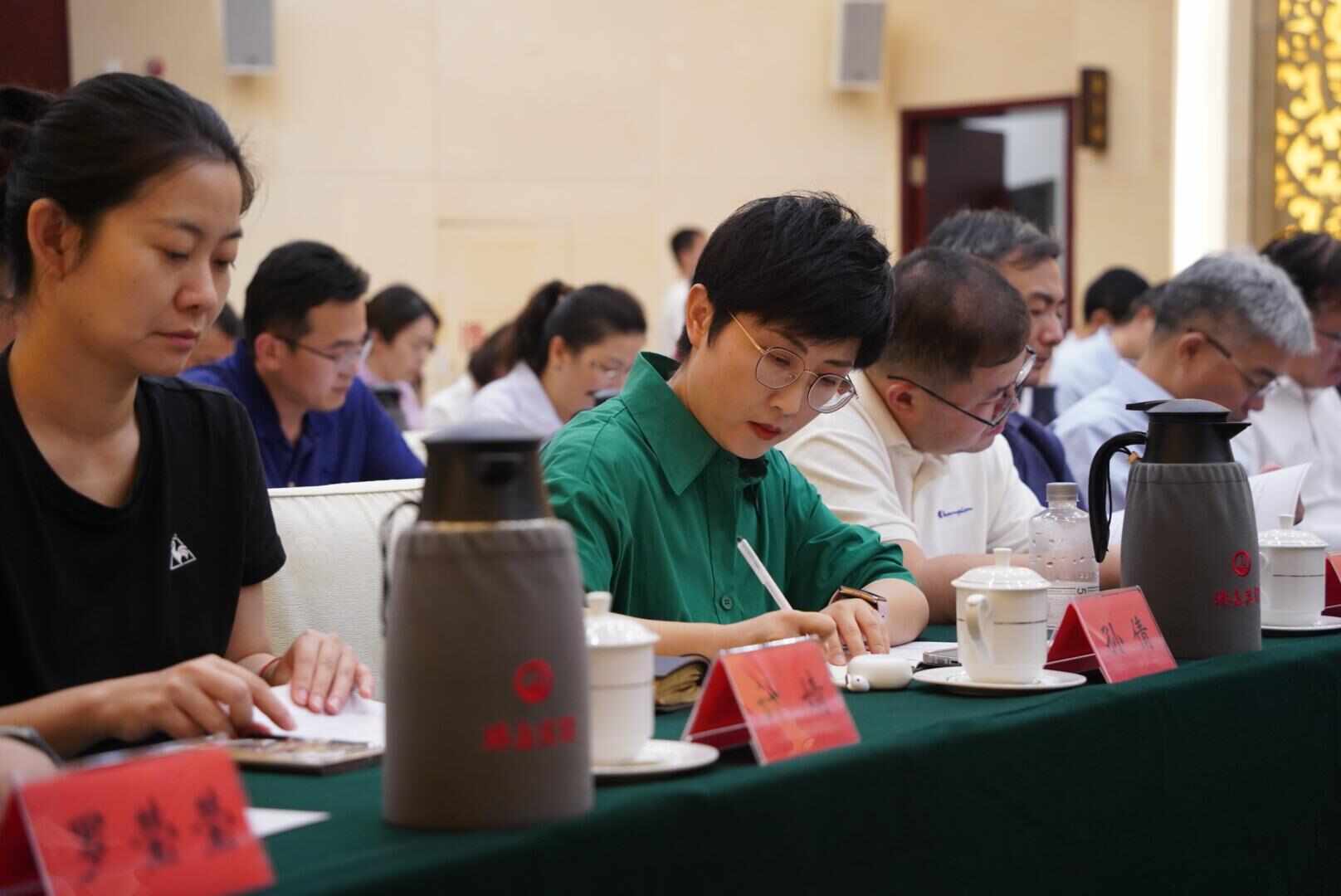 九游娱乐：真金白银五大方向！广东邀请全国电影企业合作广东影视政策推进落实座谈会(图5)