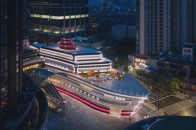 九游娱乐：户外广告凭啥能翻红？(图7)