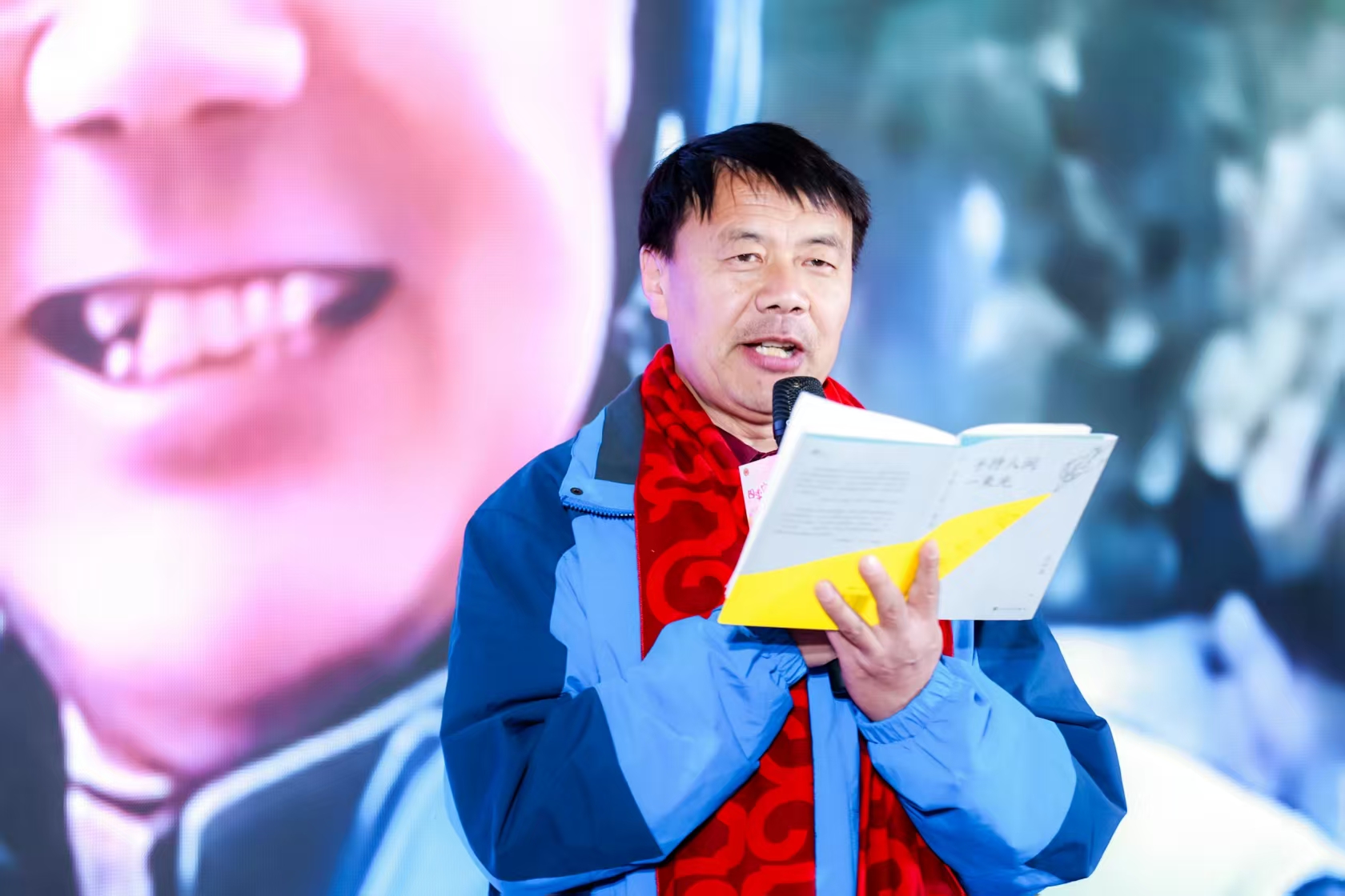 九游娱乐：从“剧中人”到“剧作者”新大众文艺何以为“新”？